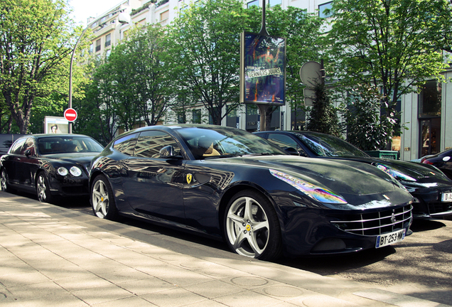 Ferrari FF