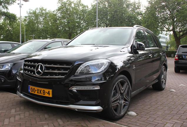 Mercedes-Benz ML 63 AMG W166