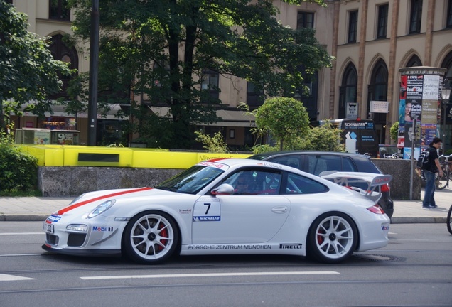 Porsche 997 GT3 RS 4.0