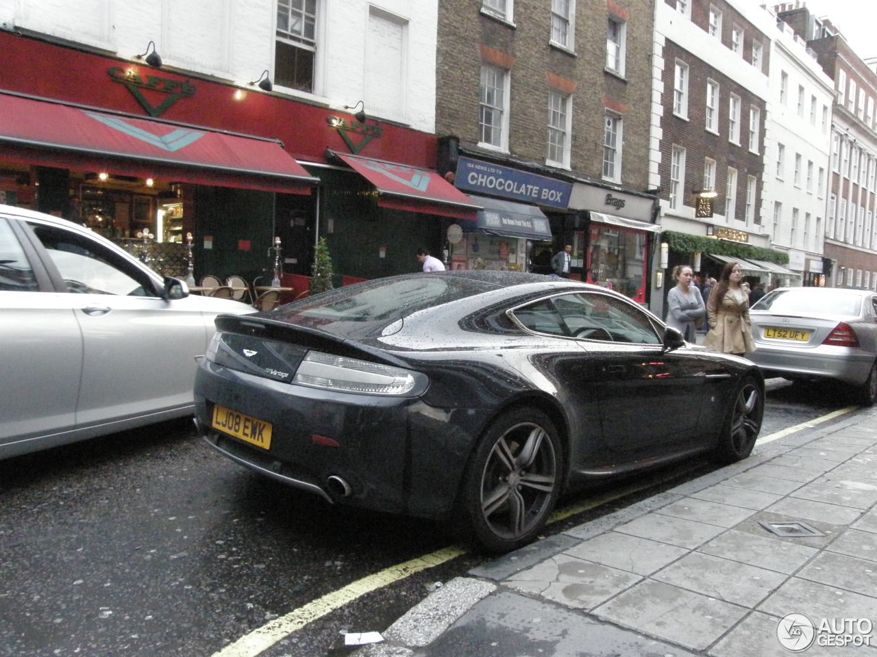 Aston Martin V8 Vantage N400