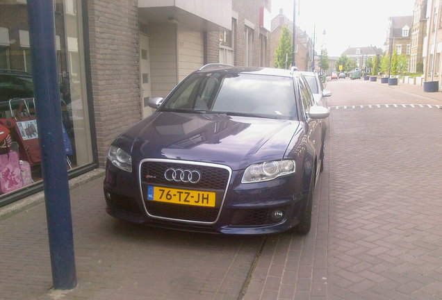 Audi RS4 Avant B7