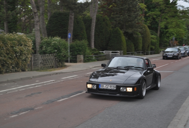 Porsche 930 Turbo Flatnose