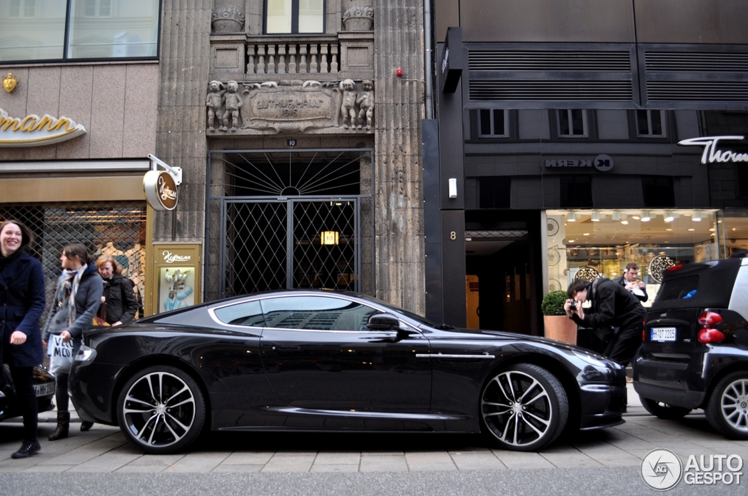 Aston Martin DBS