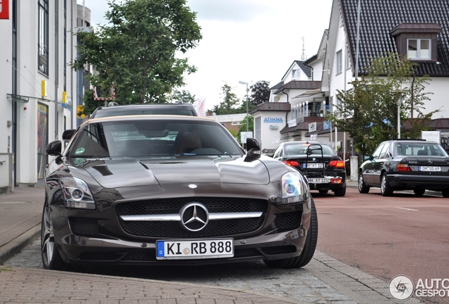 Mercedes-Benz SLS AMG Roadster