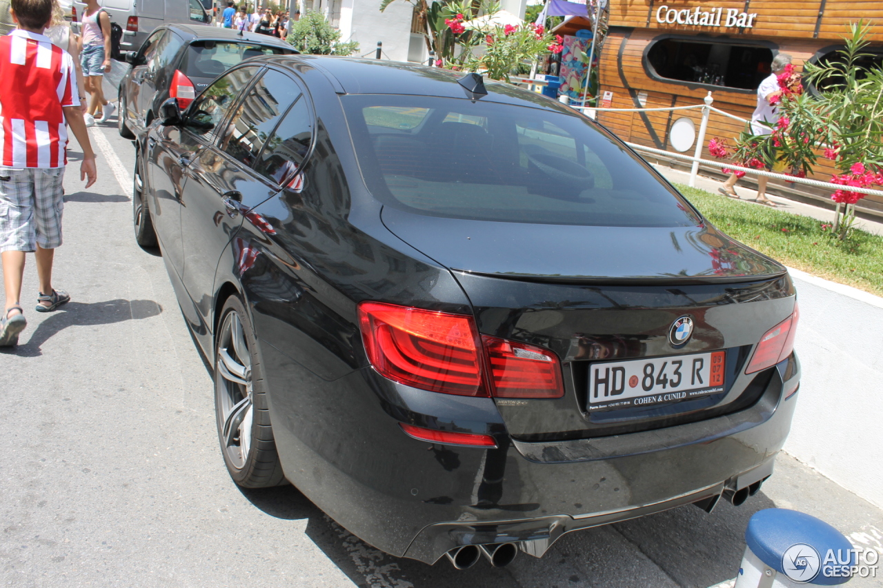 BMW M5 F10 2011