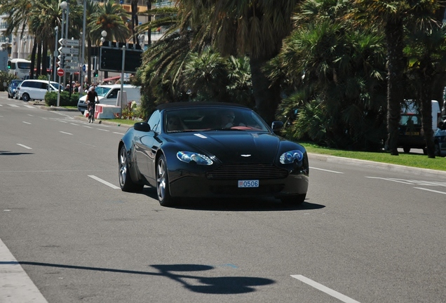 Aston Martin V8 Vantage Roadster