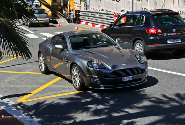 Aston Martin Vanquish S