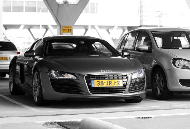 Audi R8