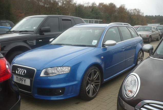 Audi RS4 Avant B7