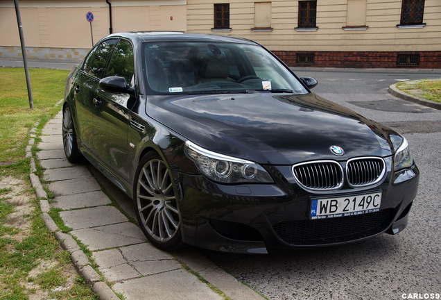 BMW M5 E60 2005