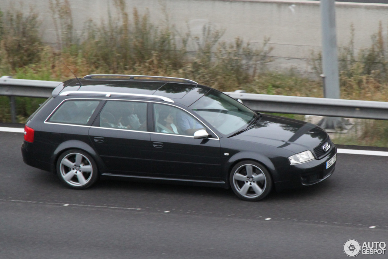 Audi RS6 Avant C5