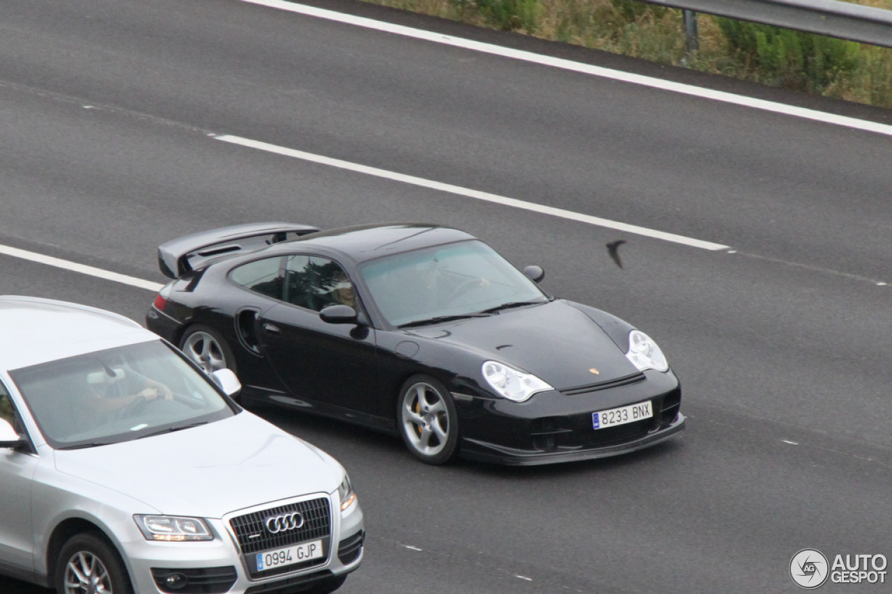 Porsche 996 GT2