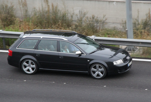 Audi RS6 Avant C5