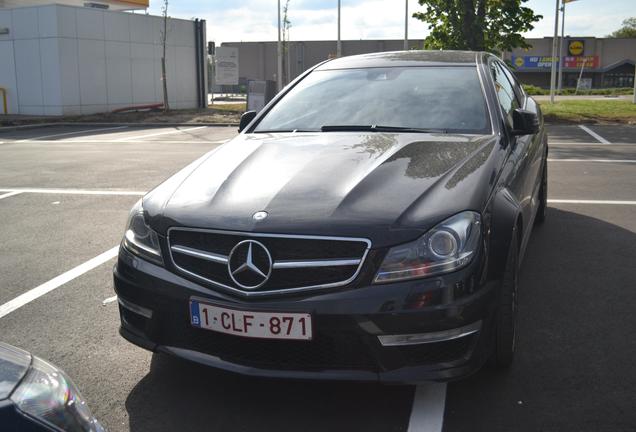 Mercedes-Benz C 63 AMG Coupé