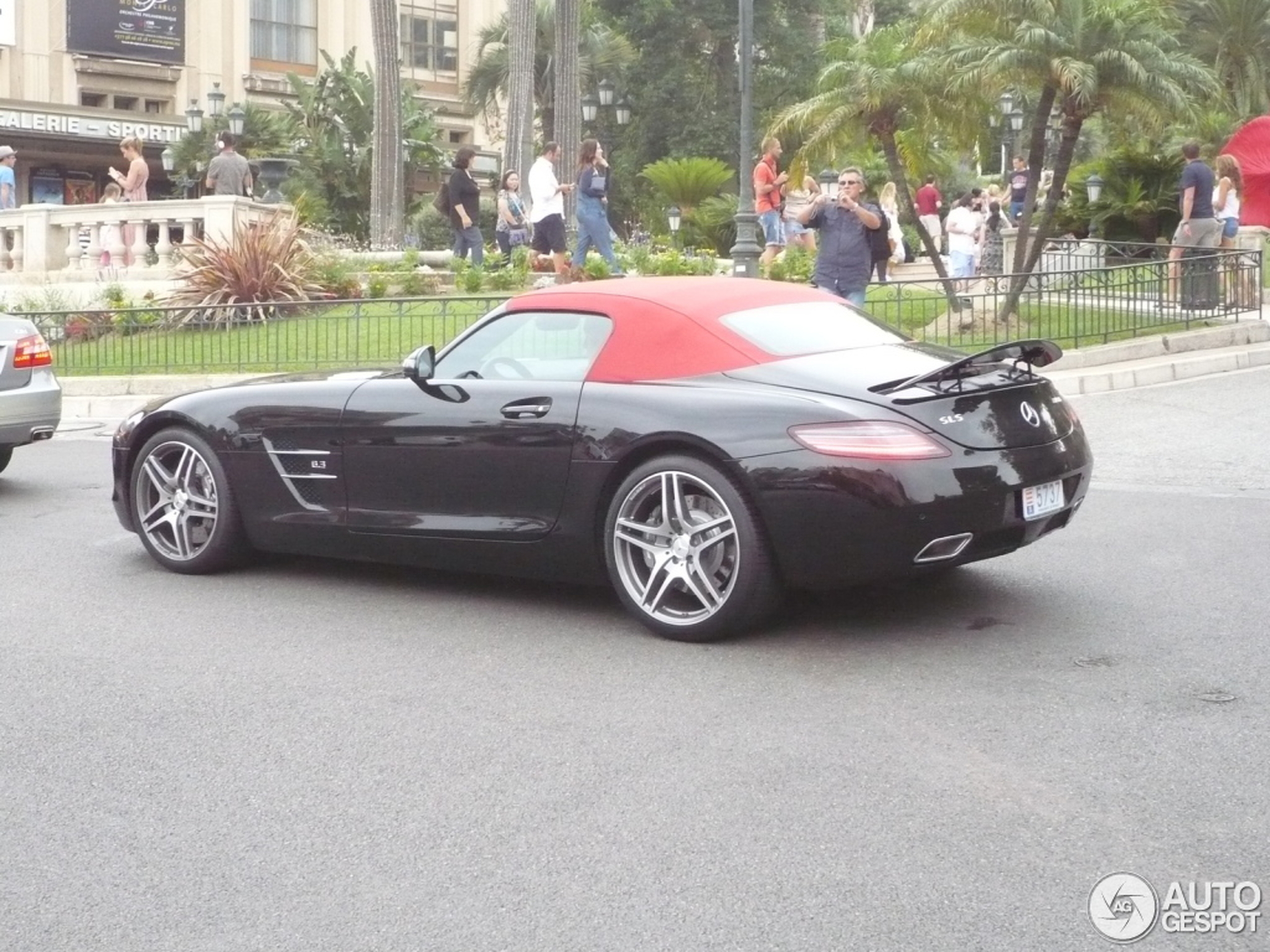 Mercedes-Benz SLS AMG Roadster