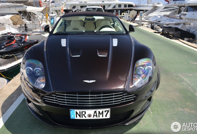 Aston Martin DBS Volante