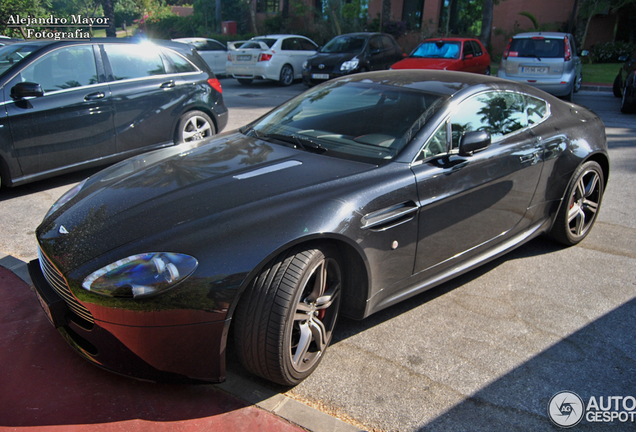 Aston Martin V8 Vantage N400