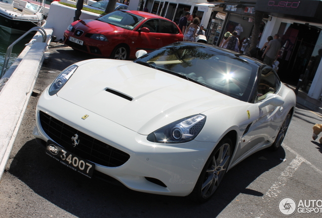 Ferrari California