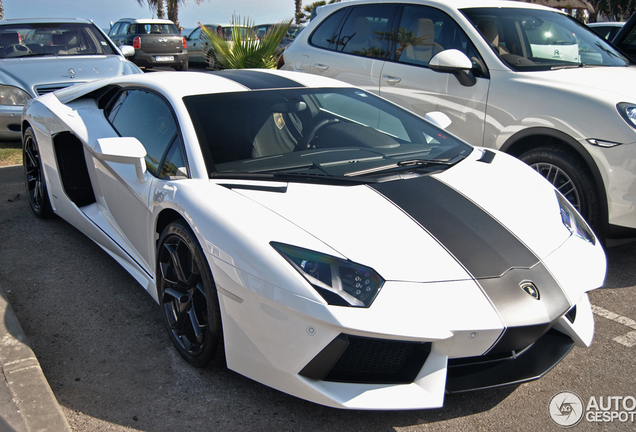 Lamborghini Aventador LP700-4