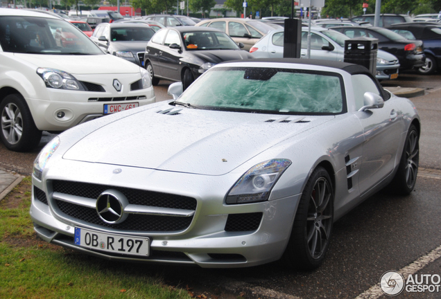 Mercedes-Benz SLS AMG Roadster