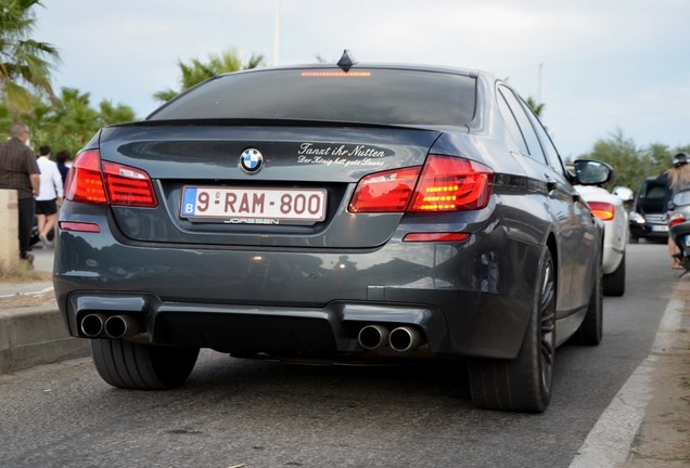 BMW M5 F10 2011