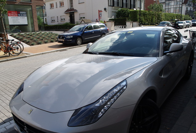 Ferrari FF