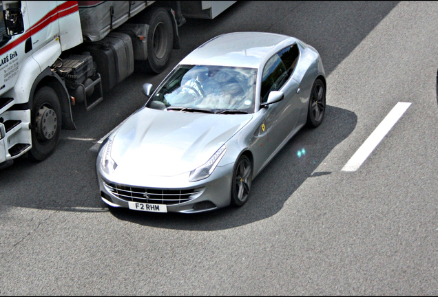 Ferrari FF