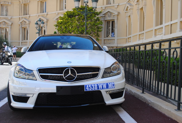 Mercedes-Benz C 63 AMG Coupé