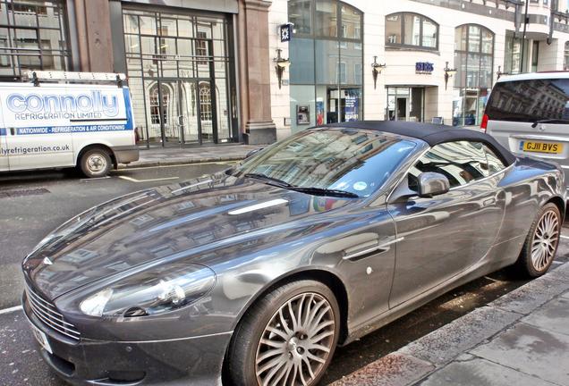 Aston Martin DB9 Volante