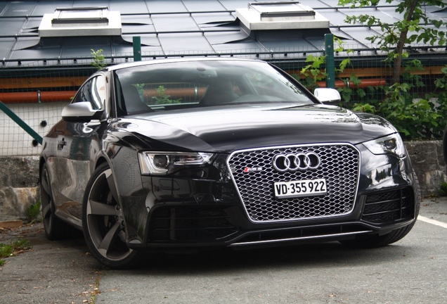 Audi RS5 B8 2012