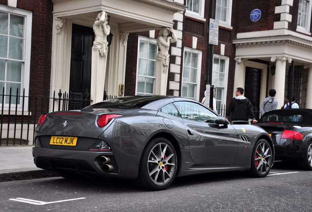 Ferrari California