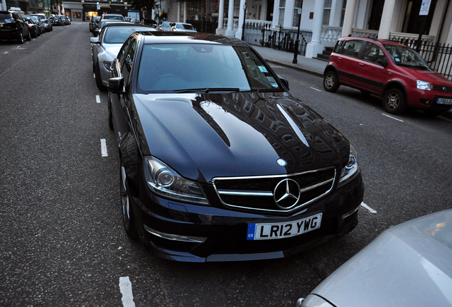 Mercedes-Benz C 63 AMG W204 2012