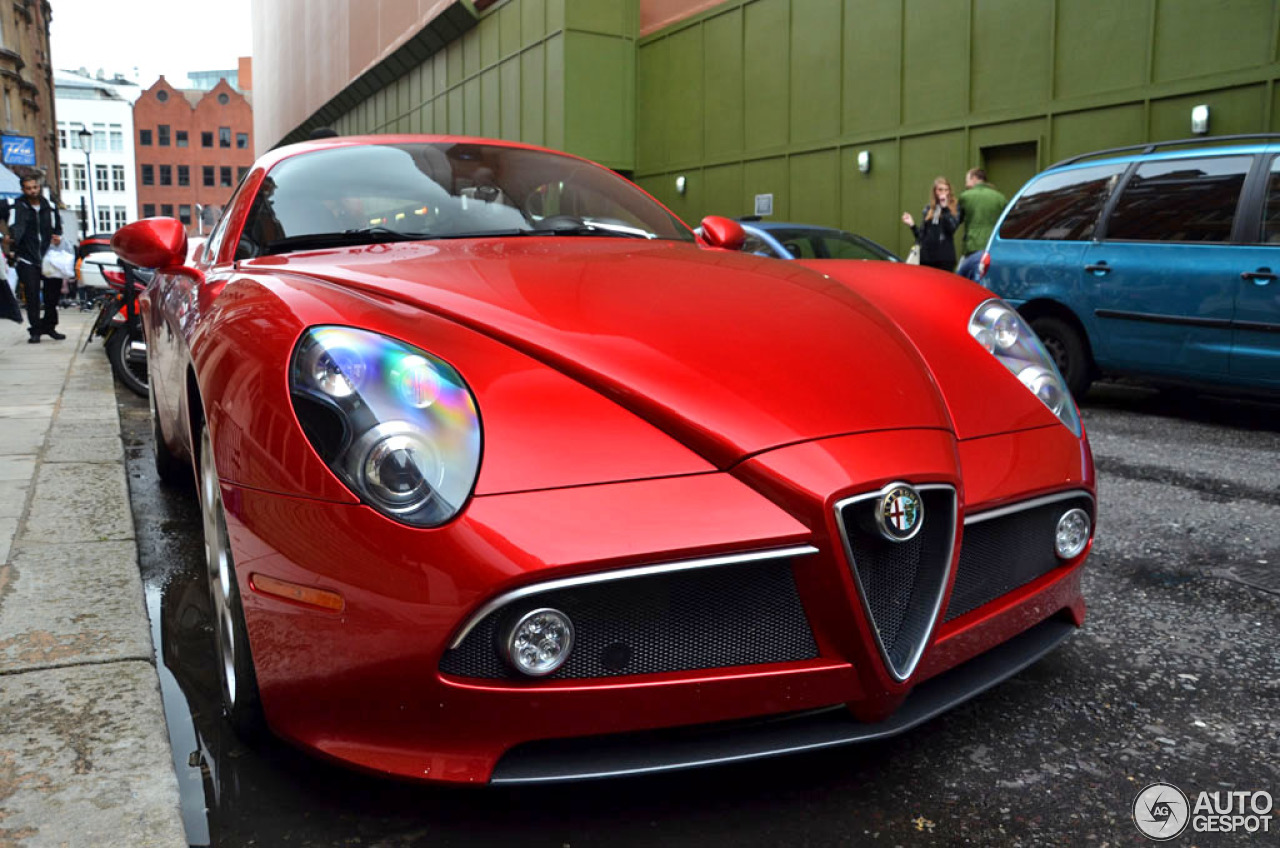 Alfa Romeo 8C Competizione