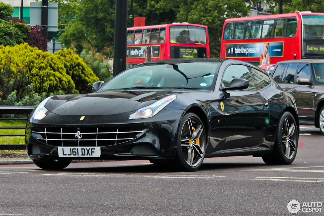 Ferrari FF