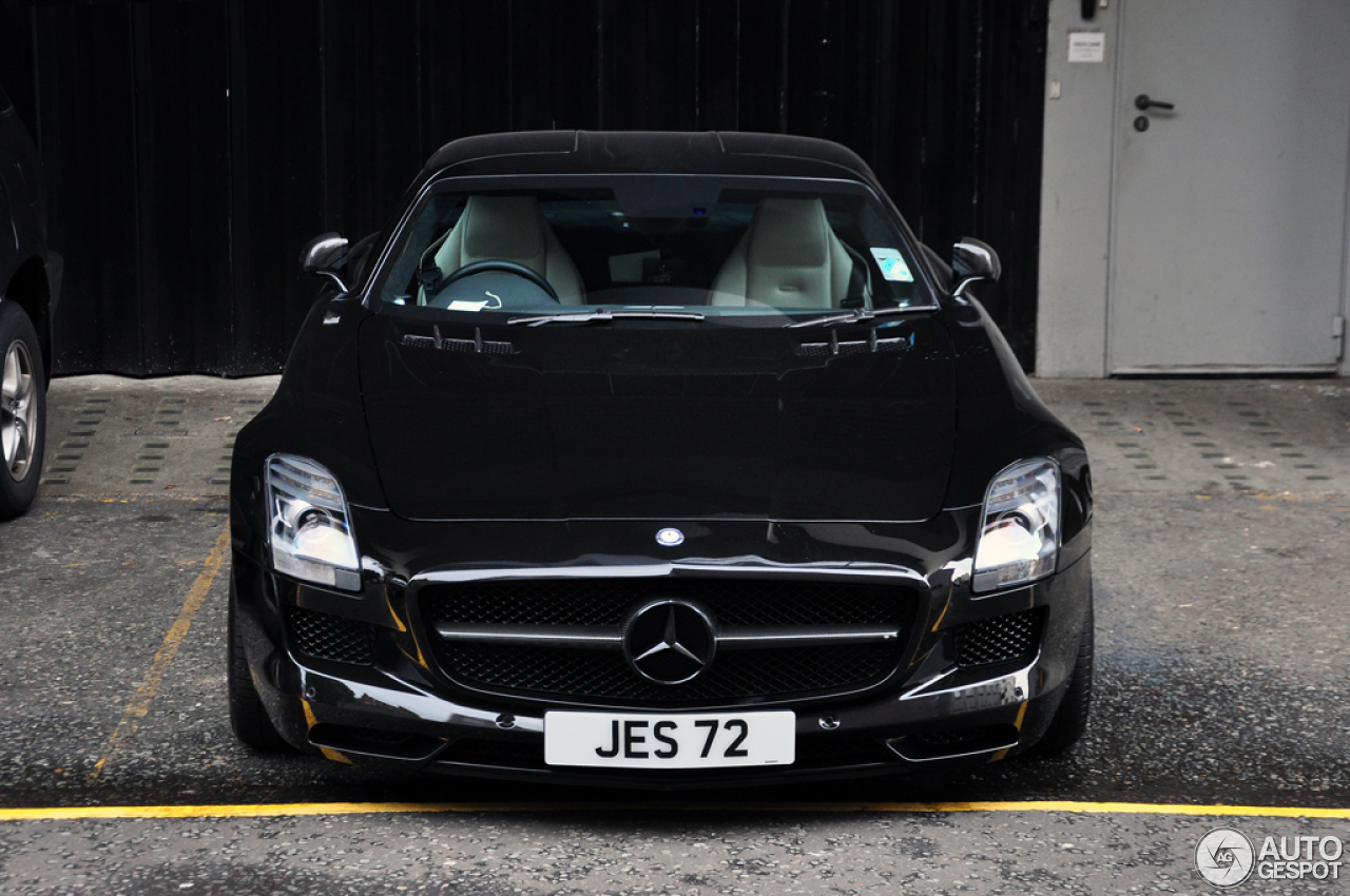 Mercedes-Benz SLS AMG