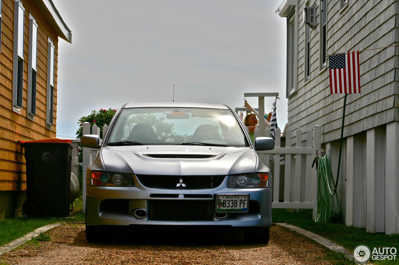 Mitsubishi Lancer Evolution VIII MR