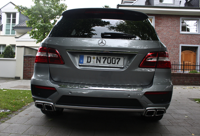 Mercedes-Benz ML 63 AMG W166