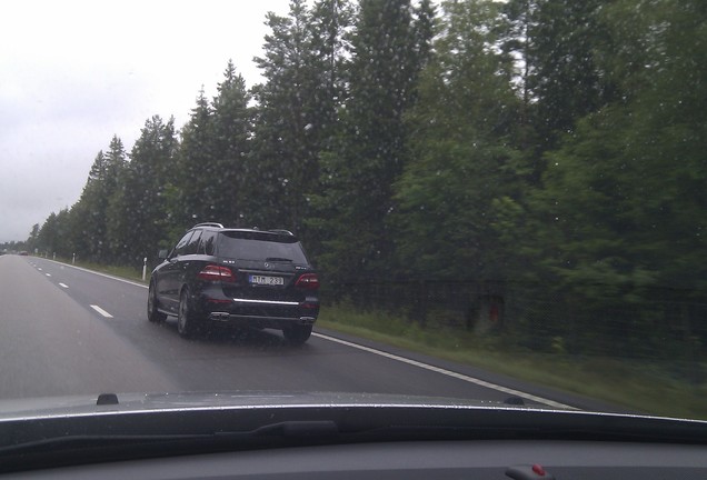 Mercedes-Benz ML 63 AMG W166