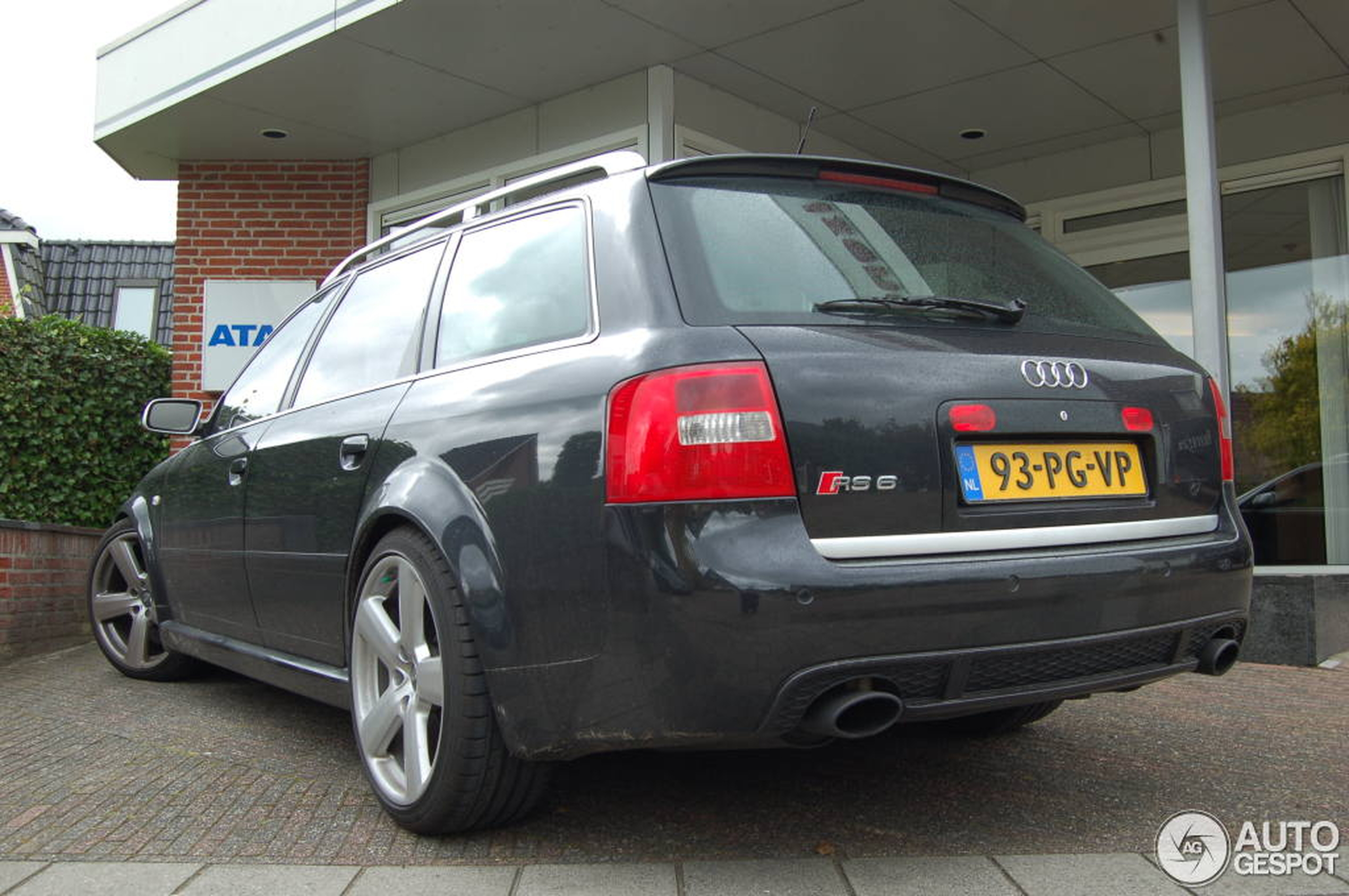 Audi RS6 Avant C5