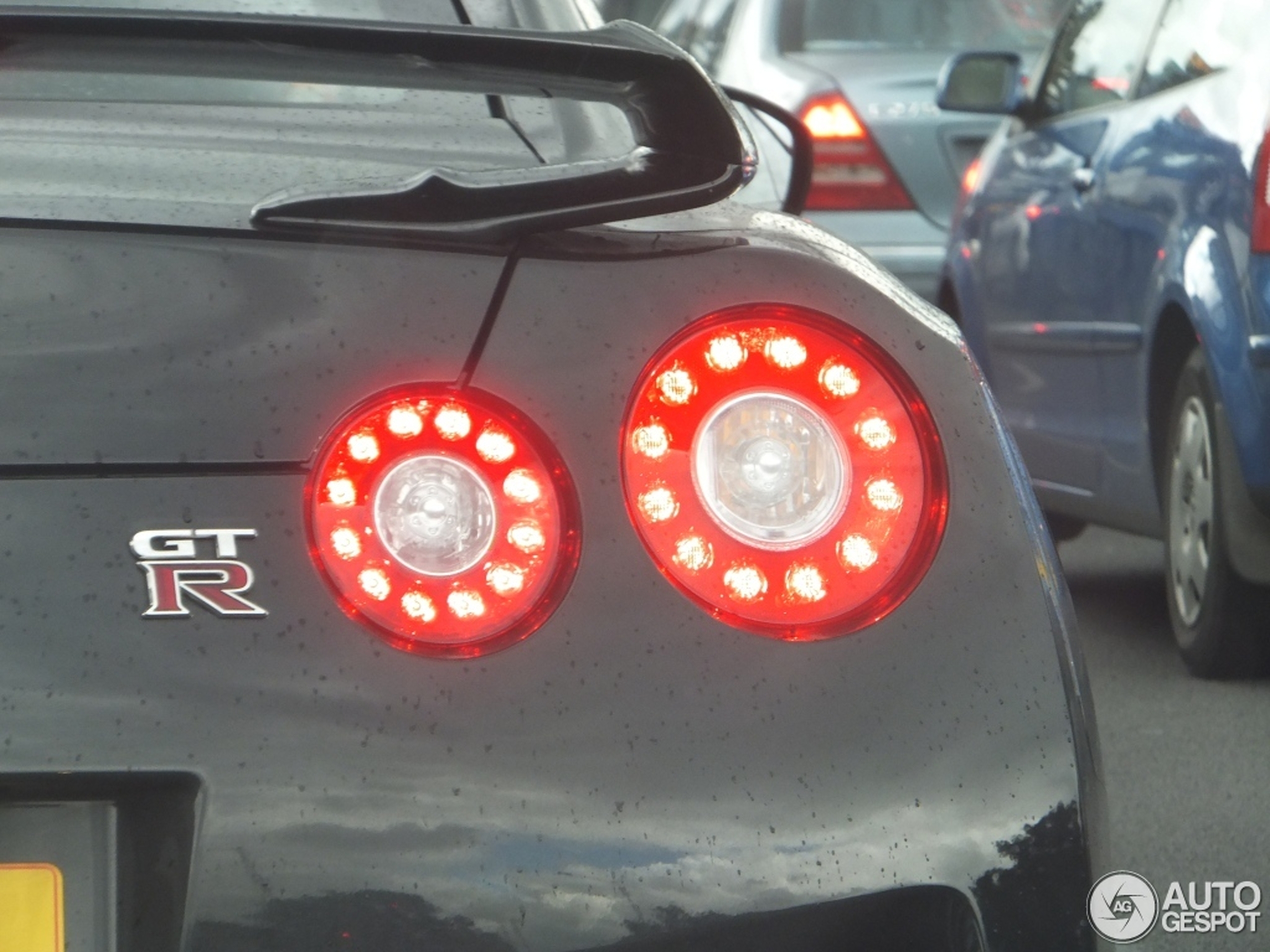 Nissan GT-R 2011