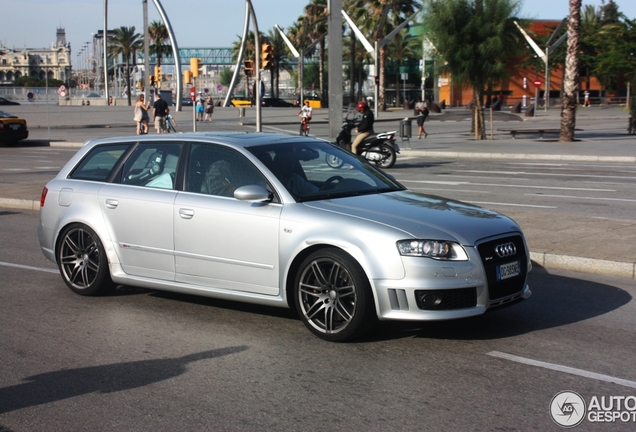 Audi RS4 Avant B7