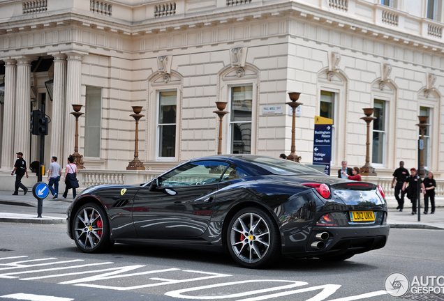 Ferrari California