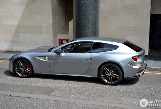 Ferrari FF