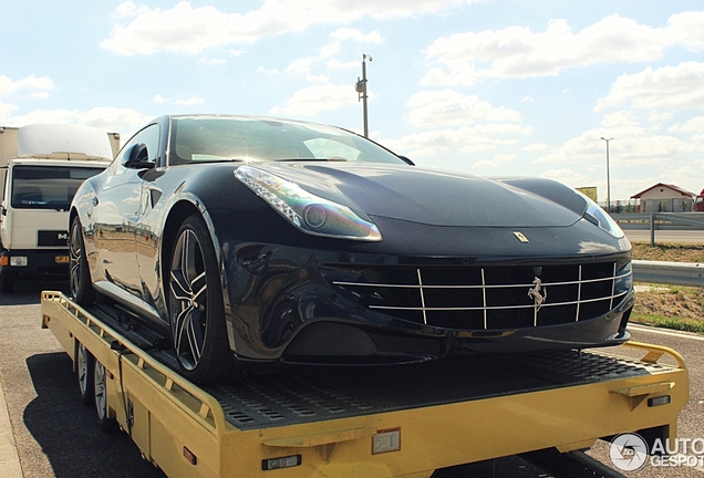 Ferrari FF