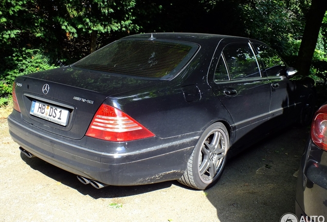 Mercedes-Benz S 65 AMG W220