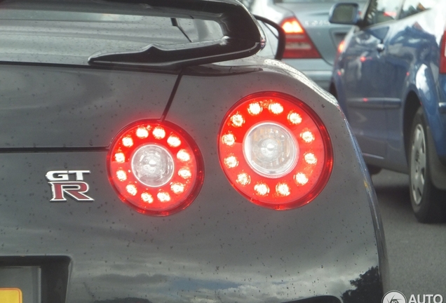 Nissan GT-R 2011