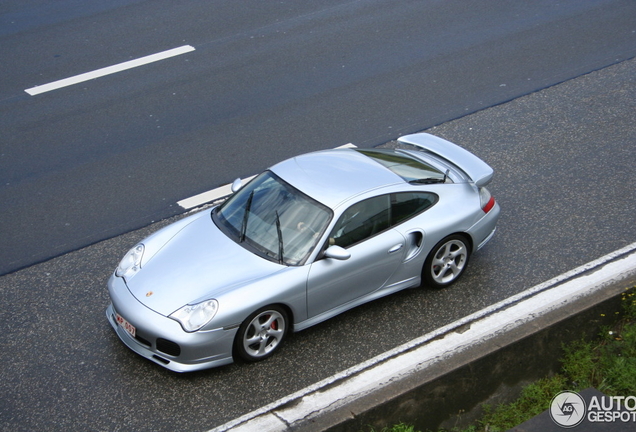 Porsche 996 Turbo