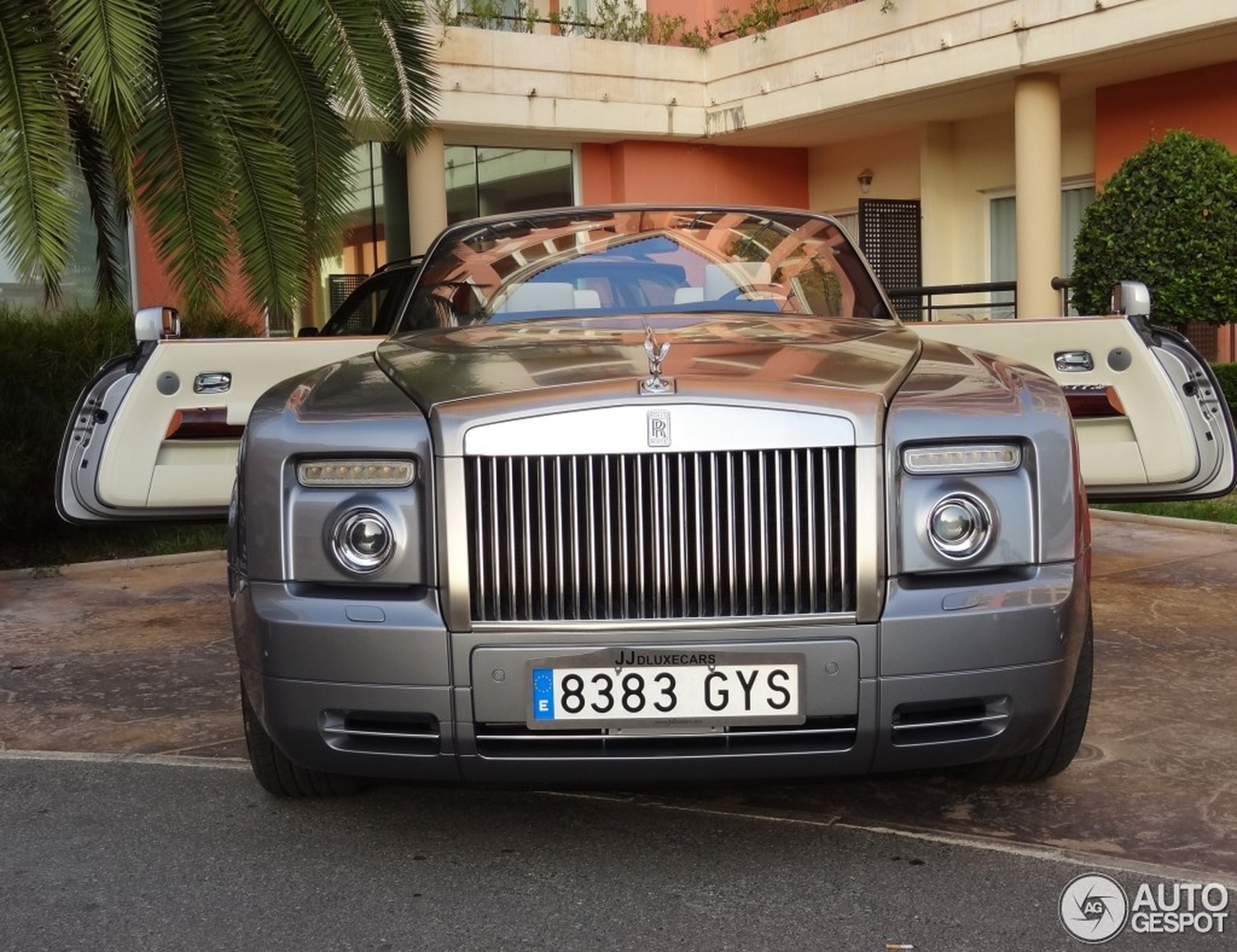 Rolls-Royce Phantom Drophead Coupé