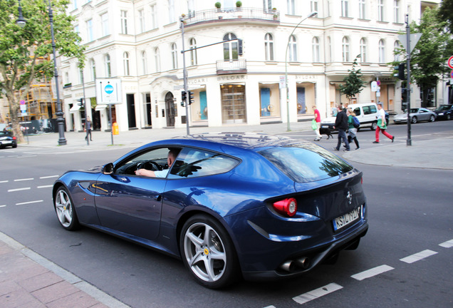 Ferrari FF