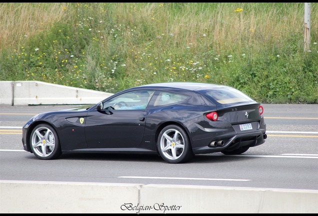 Ferrari FF